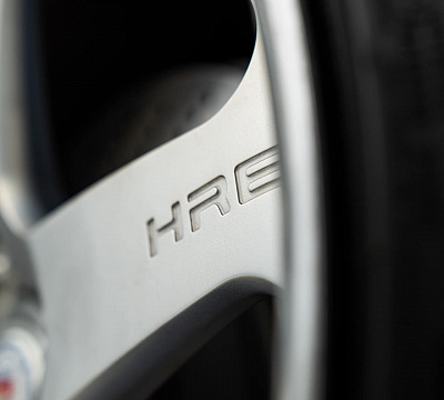 HRE 527