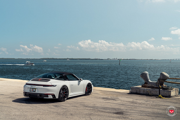 Фото дисков Vossen EVO-2 Черный сатин на Porsche 911 VIII
