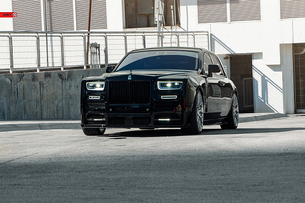 Фото дисков Anrky RF-277 Глянцевый лак на Rolls-Royce Phantom