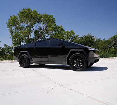 Фото дисков Vossen HFX-1 (6-Lug) на Tesla Cybertruck