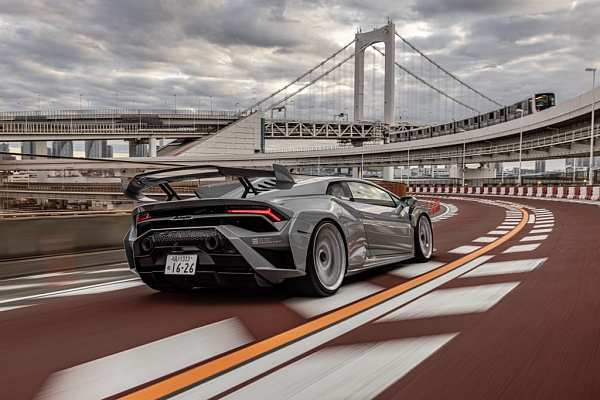 Фото дисков Brixton Forged PF14 R / RS Другой цвет на Lamborghini Huracan