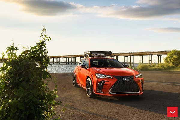 Фото дисков Vossen HF-5 Черный глянец на Lexus UX