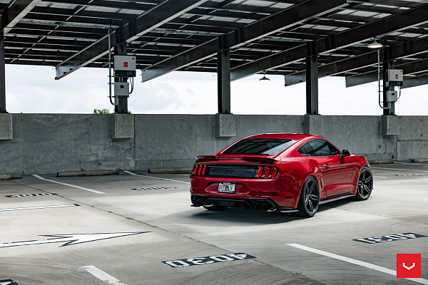 Фото дисков Vossen HF-1 Алмазная проточка на Ford Mustang VI