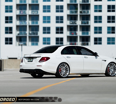 Фото дисков BC Forged RZ15 на Mercedes-Benz E-Class (W213, S213, C238)