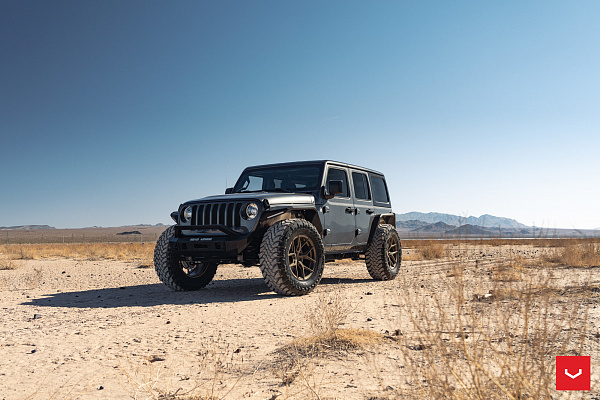 Фото дисков Vossen HF-5 Сатиновая бронза на Jeep Wrangler IV (JL)
