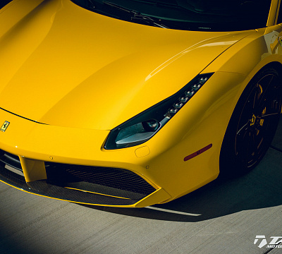 Фото дисков Vossen M-X2 на Ferrari 488