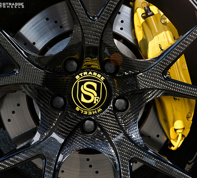 Фото дисков Strasse Wheels SM5R Deep Concave Monoblock на Lamborghini Gallardo