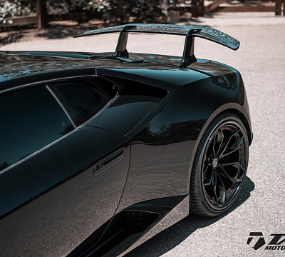 Фото дисков HRE S201 на Lamborghini Huracan