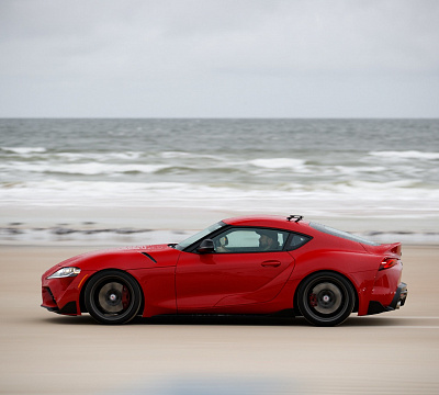 Фото дисков HRE R101 на Toyota Supra A90