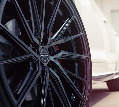 Фото дисков Vossen HF-4T на Audi Q5 (FY)
