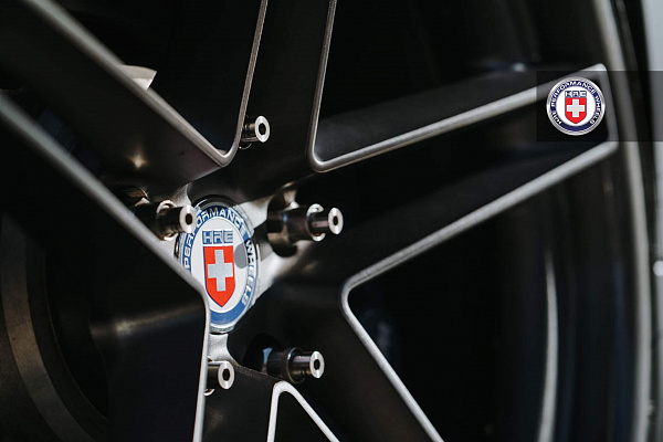 Фото дисков HRE G-Code Глянцевый темный лак на BMW 4/M4 (F32/F82)