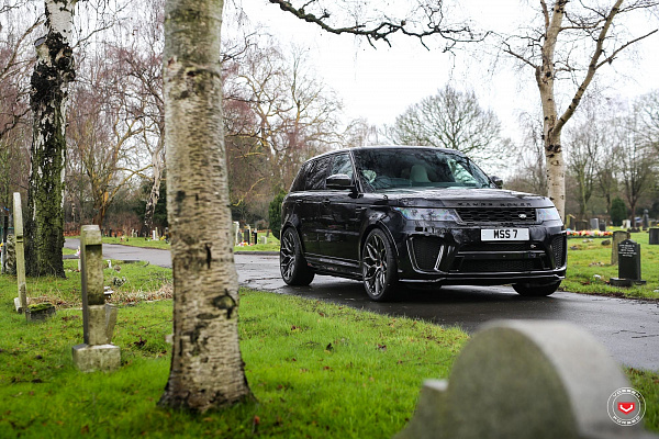 Фото дисков Vossen S17-01 Глянцевый темный лак на Land Rover Range Rover Sport II