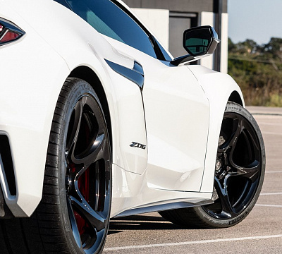 Фото дисков Anrky XR-105 на Chevrolet Corvette C8