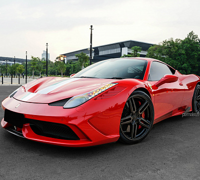 Фото дисков Vossen HF-1 на Ferrari 458