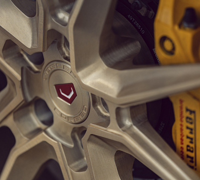 Фото дисков Vossen EVO-2 на Ferrari F8