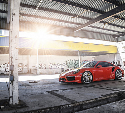 Фото дисков Strasse Wheels SM5R Deep Concave Monoblock на Porsche 911 VII