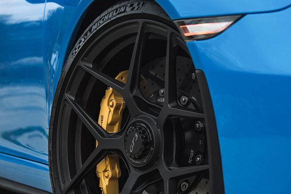 Фото дисков Brixton Forged PF7 Сатиновый темный лак на Porsche 911 VII