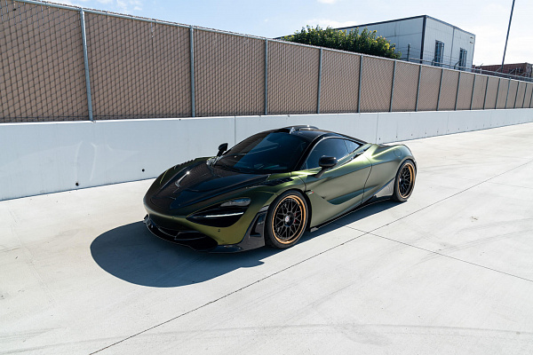 Фото дисков HRE 300 Черный сатин на McLaren 720S