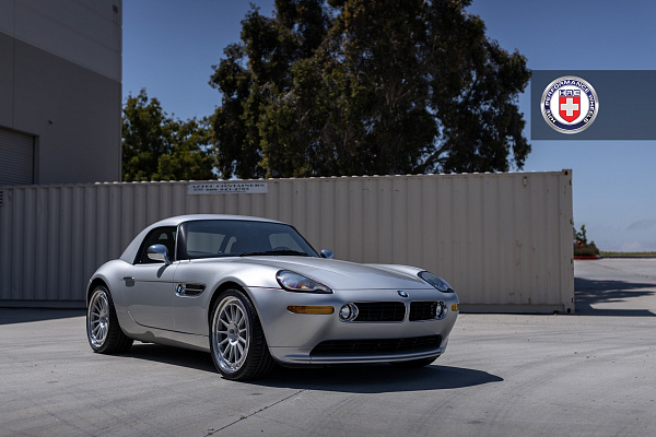Фото дисков HRE 303 Серебро на BMW Z8