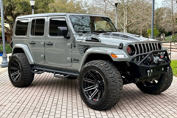 Фото дисков 4PLAY 4P08  на Jeep Wrangler IV (JL)