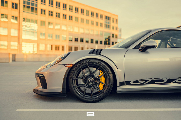 Фото дисков Brixton Forged CM5-R Матовый графит на Porsche 911 VII
