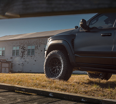 Фото дисков Vossen HFX-1 (6-Lug) на Ram 1500 V