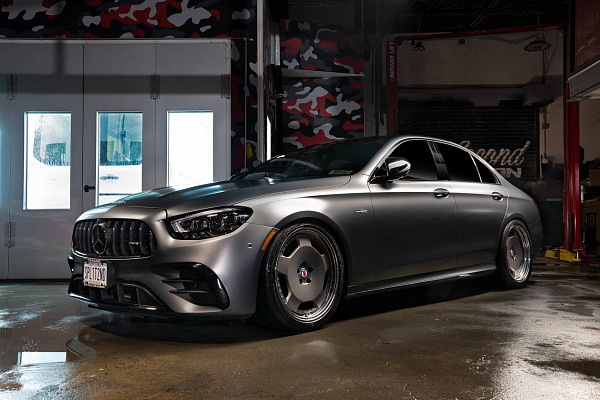 Фото дисков HRE 544 Сатиновый графит на Mercedes-Benz E-Class (W213, S213, C238)