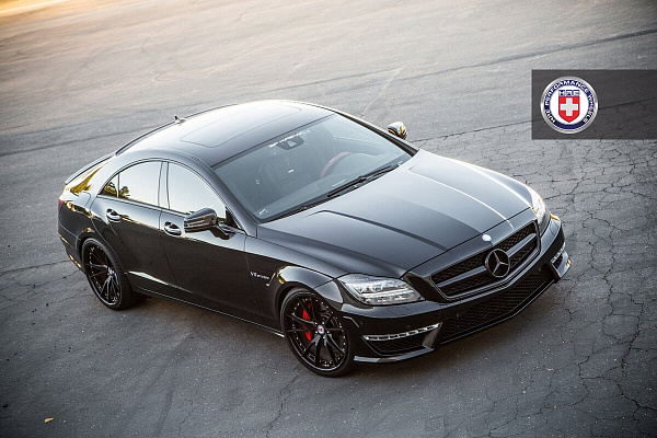 Фото дисков HRE S104 Черный сатин на Mercedes-Benz CLS (C218)