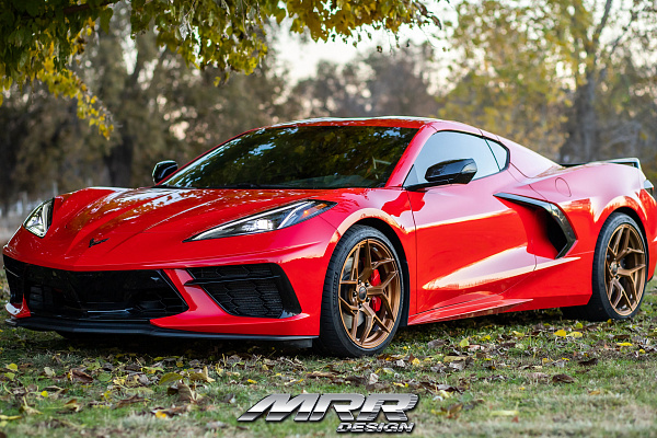 Фото дисков MRR F10 Глянцевая медь на Chevrolet Corvette C8