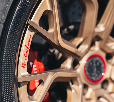 Фото дисков Brixton Forged PF10 на McLaren 720S