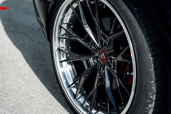 Фото дисков Anrky S3-X5 Глянцевый темный лак на Audi Q8