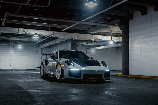 Фото дисков Brixton Forged TR20 Белый глянец на Porsche 911 VII
