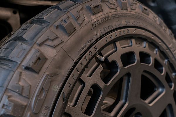Фото дисков Brixton Forged BX01-M Черный матовый на Mercedes-Benz G-Class III