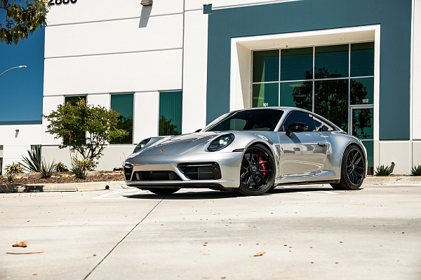 Фото дисков Brixton Forged FDE01 Черный сатин на Porsche 911 VIII