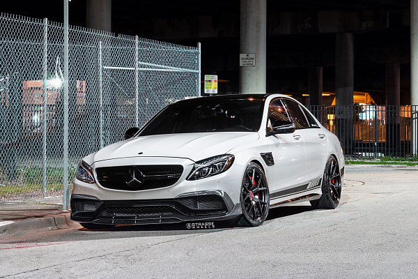 Фото дисков Strasse Wheels SM5R Deep Concave Monoblock Другой цвет на Mercedes-Benz C-Class (W204)