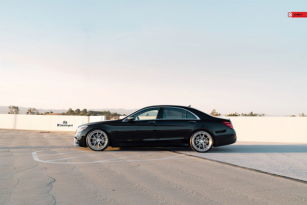 Фото дисков Anrky AN32 Глянцевый лак на Mercedes-Benz S-Class (W222, C217)