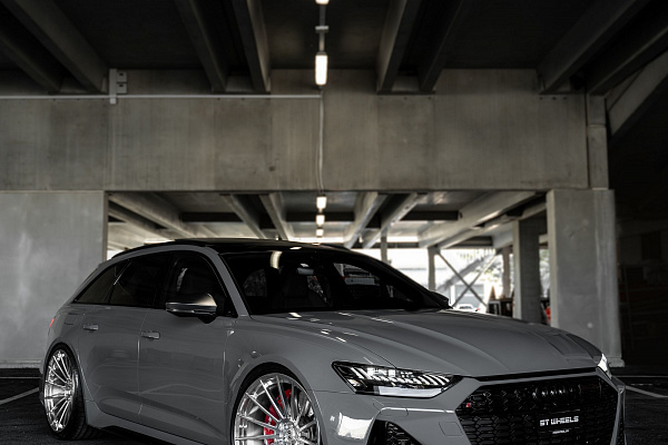 Фото дисков ST Wheels ST22 Полированный лак на Audi A/RS 6 (C8)