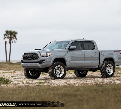 Фото дисков BC Forged LE72 // MLE72 на Toyota Tacoma III