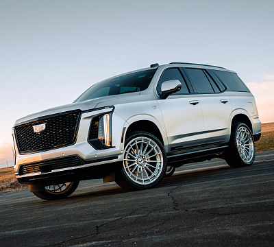 Фото дисков Vossen LCX-01 на Cadillac Escalade V