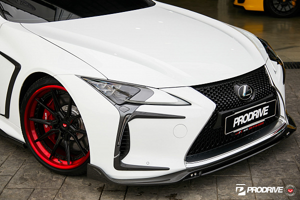 Фото дисков Vossen EVO-2R (3-Piece) Черный глянец на Lexus LC 500
