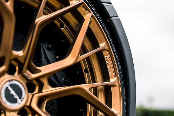 Фото дисков Brixton Forged PF10 Сатиновая медь на McLaren 720S