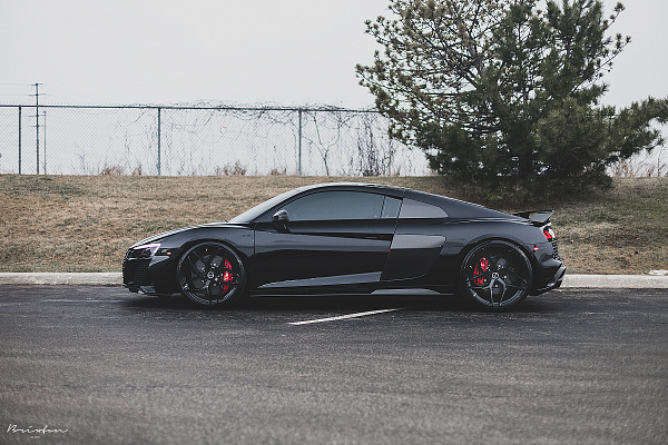 Audi R8