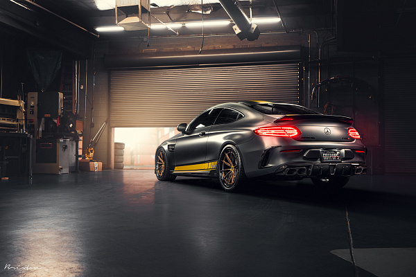 Фото дисков Brixton Forged R11-R Сатиновое темное золото на Mercedes-Benz C-Class (W205)