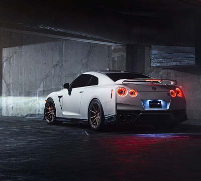 Фото дисков Vossen HF-3 на Nissan GT-R
