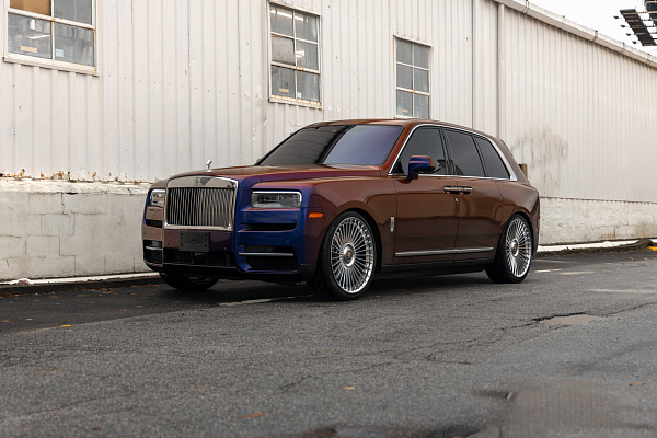 Фото дисков HRE L109M Полированный лак на Rolls-Royce Cullinan