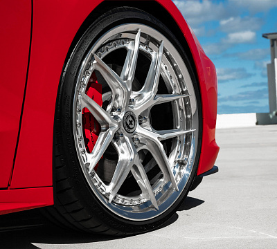 Фото дисков HRE S101SC на Chevrolet Corvette C8