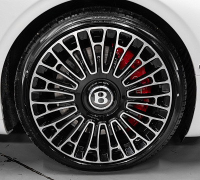Фото дисков Brixton Forged LX01 на Bentley Continental GT III