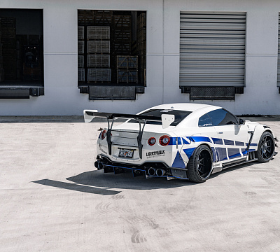 Фото дисков Strasse Wheels SM5R Deep Concave FS на Nissan GT-R