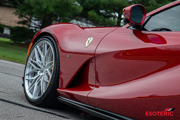 Фото дисков Anrky S1-X1 Глянцевый лак на Ferrari 812