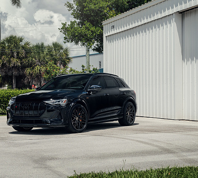 Фото дисков Vossen HF-7 на Audi E-tron